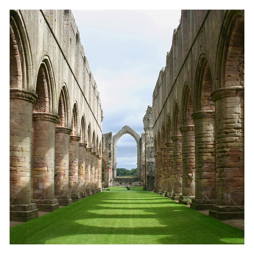 Strukturierte Fototapete Fountains Abbey 3,36 m x 336 cm