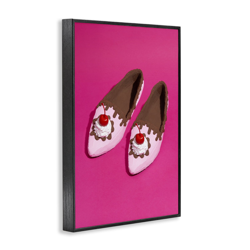 Glam Dessert Shoes, estampe numérique par Lish Creative, H 18 po x l 12 po, Giclée encadrée noir minuit