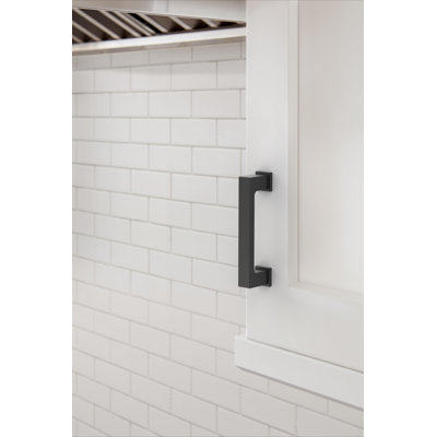 Bridgeport 3 inch (76mm) Center-to-Center Matte Black Cabinet Pull - 10 Pack
