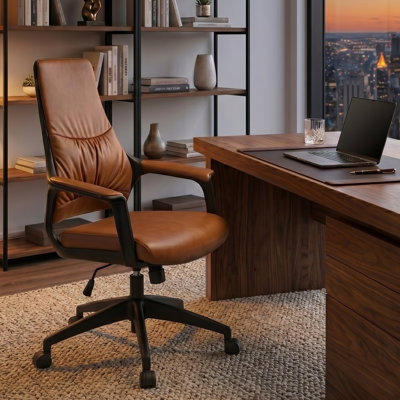 Fauteuil de direction ergonomique en similicuir avec assise large et accoudoirs enveloppants, idéal pour les bureaux à domicile, les espaces de travail et les salles de conférence. Convient également aux bureaux à domicile et aux espaces de conférence.