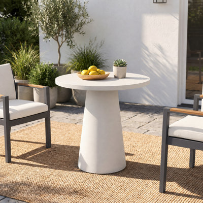 32'' W Round Concrete Outdoor Table