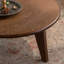 Ensemble de salon 2 pièces en bois massif avec base à trois pieds qui allie les styles moderne et campagnard 