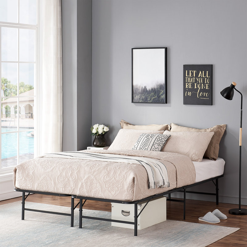 Lit pliant 14 po, Reine