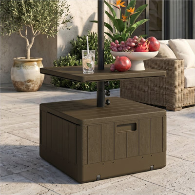 Base de parasol robuste brun riche avec table intégrée, capacité de 175 lb, sur roulettes
