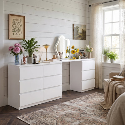 Bureau de coiffeuse avec 9 tiroirs Brance