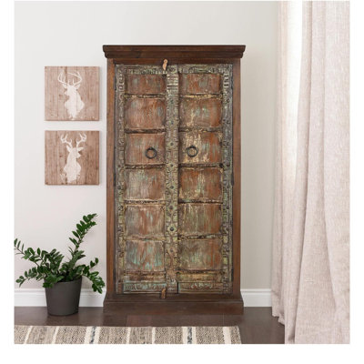 Armoire rustique antique 65 po