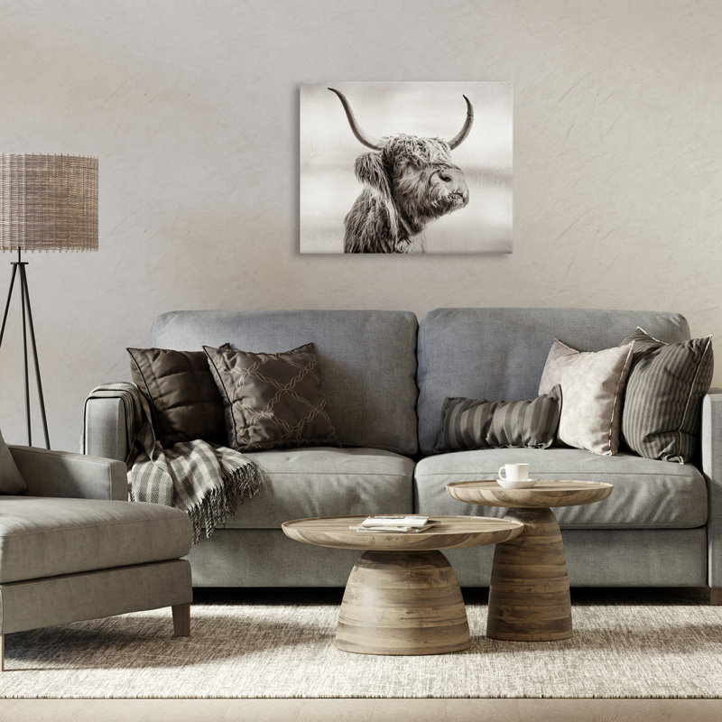 Vache Horned Highland Cow, toile par Julia Frost, H 16 po x l 20 po