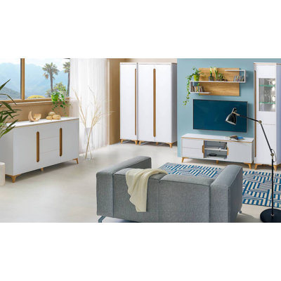 Cadell Floating Shelf
