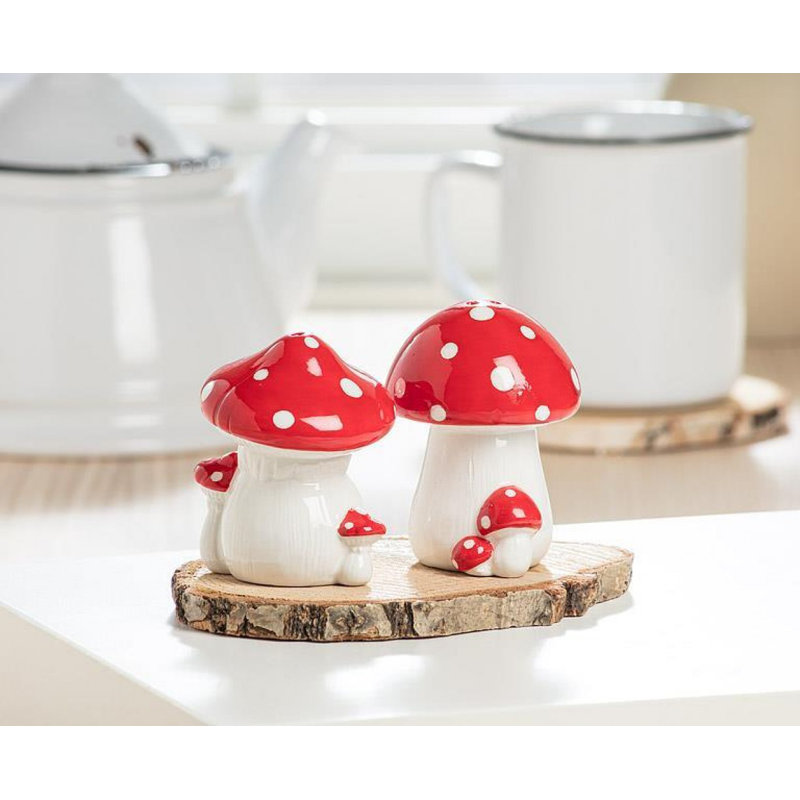 Salière et poivrière à pois en pointillés