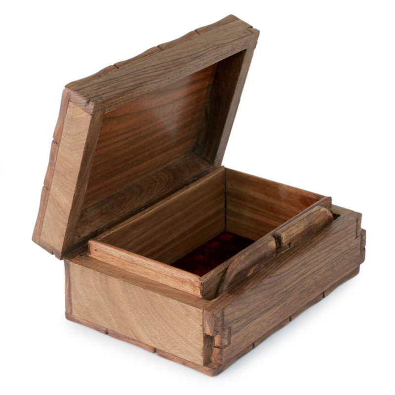 Boîte à bijoux florale en bois