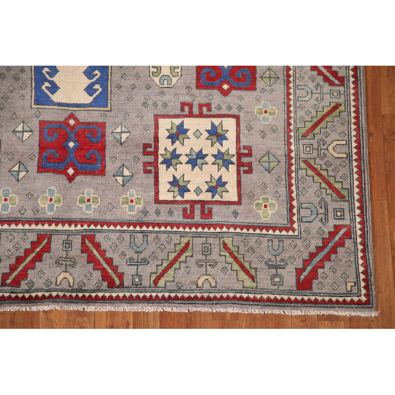 Tapis oriental géométrique Kazak gris 6 x 9