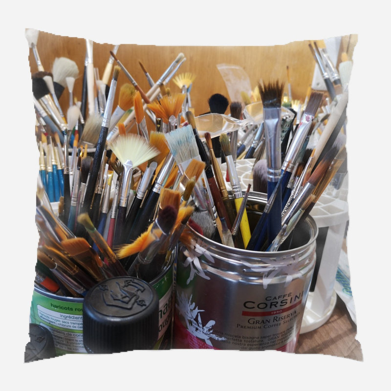 Coussin brosses pour tout le monde Pigott, Microsuède, Intérieur
