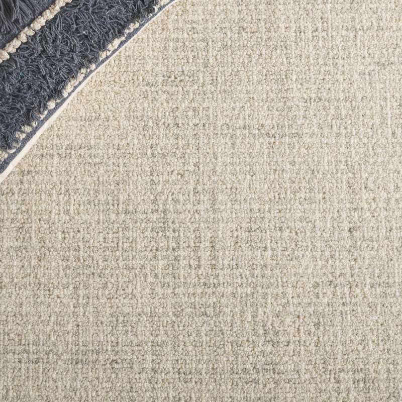 Khameron Ebony Hand Tufted Wool And Cotton Bordered Rug, Rectangle 2' x 3'