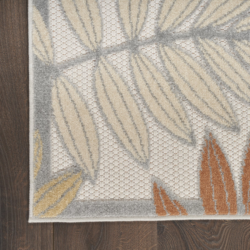 Tapis floral intérieur / extérieur Ressie, Rectangle 5 pi 3 po x 7 pi 5 po