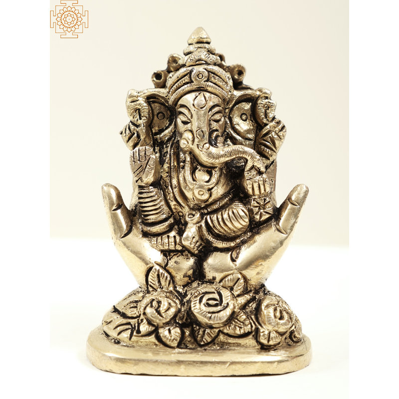 Ganesha assis sur place
