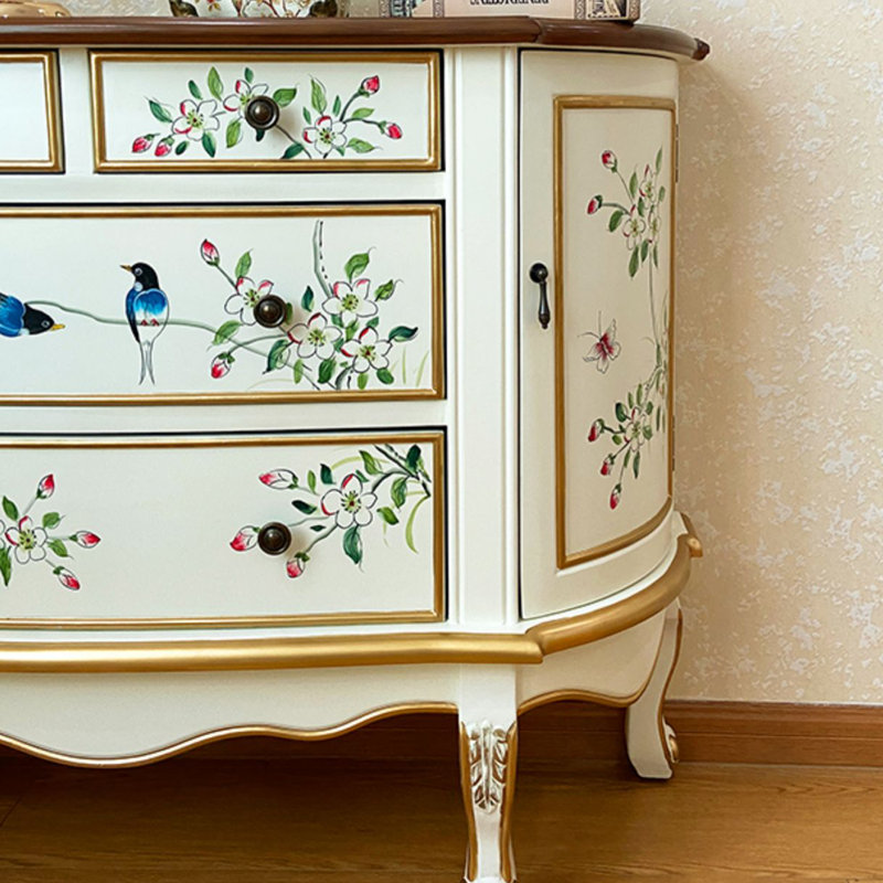 Armoire décorative en demi-cercle