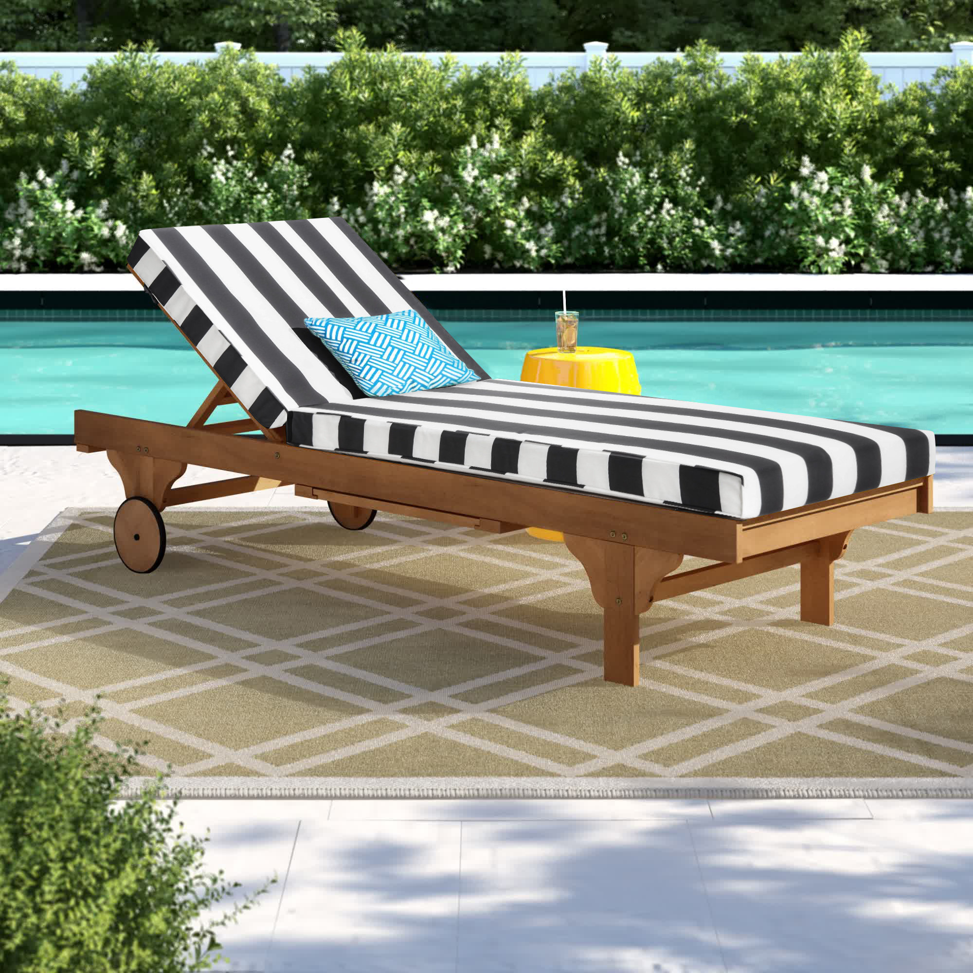 Wood Mesh Chaise Lounge Wood Outdoor Chaise Bench Wooden Mesh