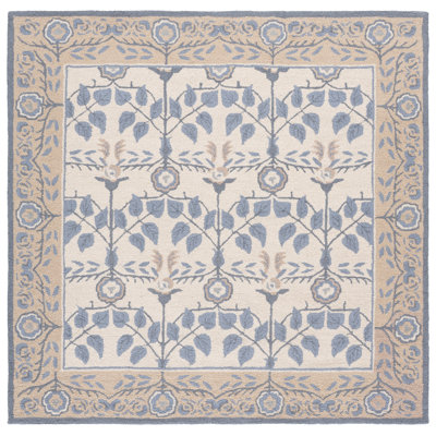 Hand-Tufted Wool Floral Outdoor Rug