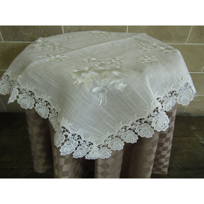 Nappe brodée Castanon