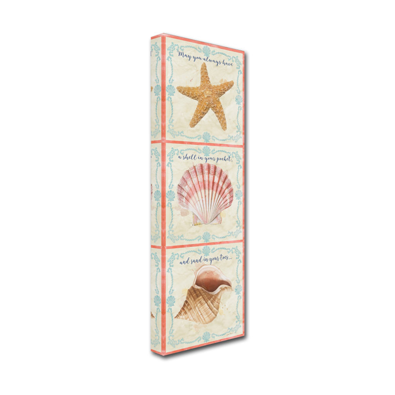 «Sea Shells 5» par Jean Plout - impression sur toile, H 47 po x l 16 po