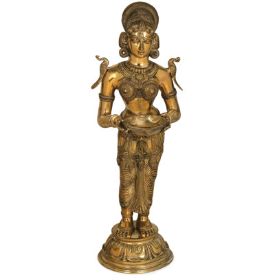 Statue Deepalakshmi