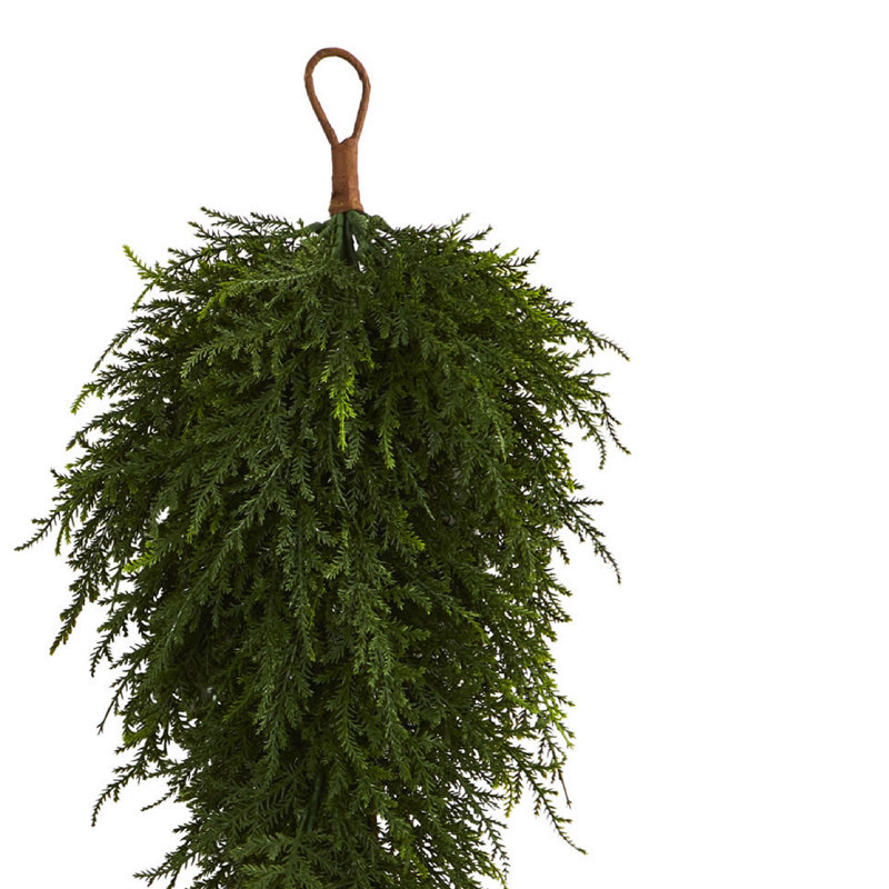 Cedar Arrangement