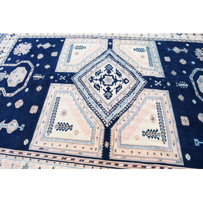 Tapis turc bleu surdimensionné idéal pour la cuisine et la maison avec un design kurde rétro