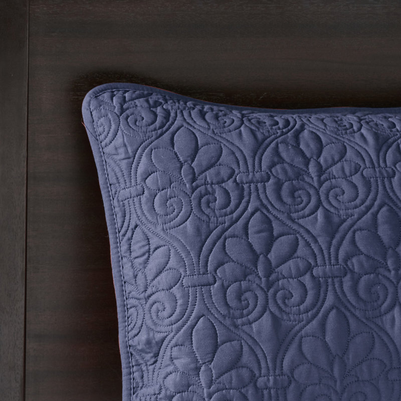 Lit réversible surdimensionné bleu marine - Le coton prélavé de grande taille ajoute une touche de confort à la housse de chambre à coucher pour un look polyvalent