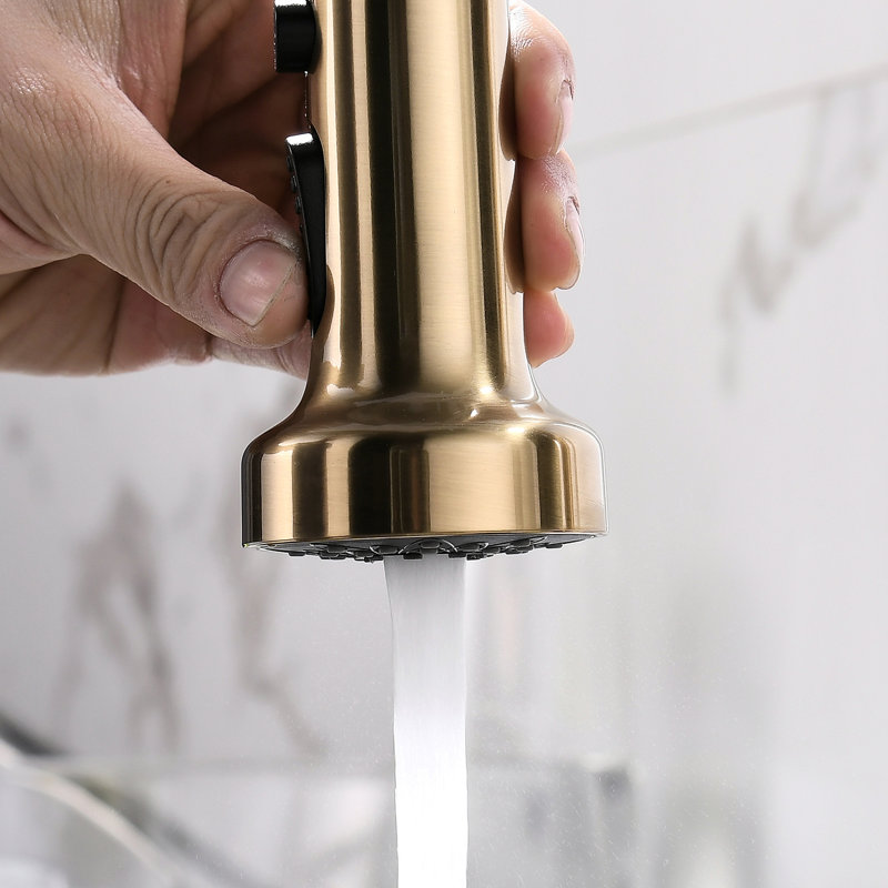 Fashionable Kitchen Faucet In Brushed Gold, Pull Down Spray, To Fingerprints, Ceramic Filler Gold With Pull-Down , Multi-Functional Outlet Water, Easy Use, Brass