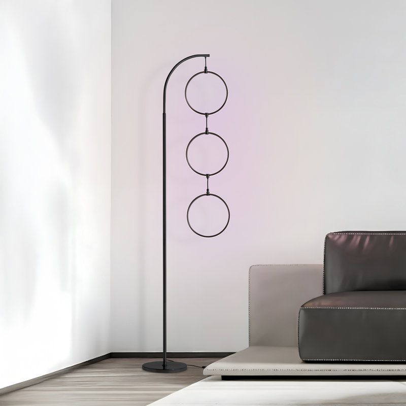 Lampe sur pied à DEL suspendue à 3 anneaux 74 po avec options de couleurs intégrées