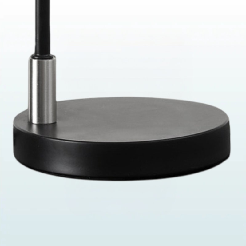 Lampe de table standard en métal noir et argent Hevea, H 16,83 po x l 8,87 po x P 5,8 po