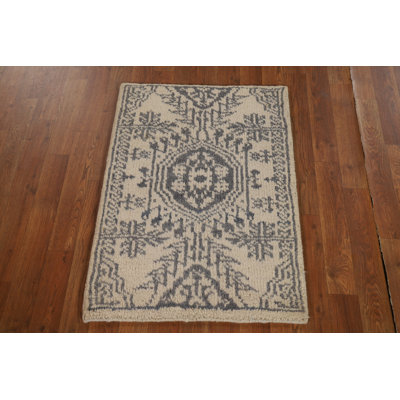 Handmade Moroccan Oriental Accent Rug 2x3