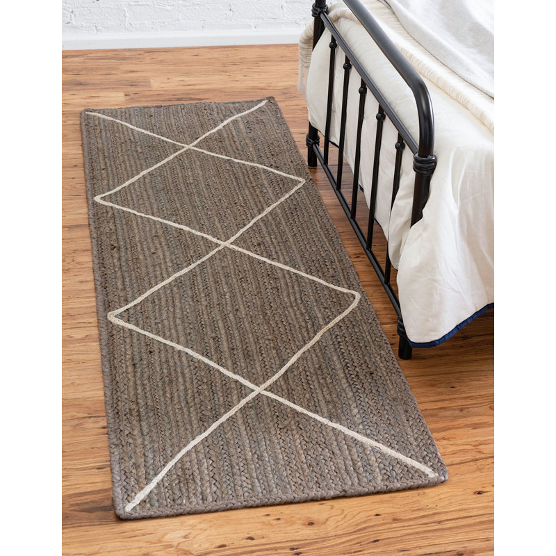 Bigbee Southwestern Indoor Rug, Runner 2'2" x 8'2"