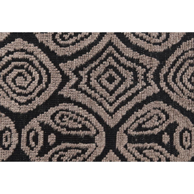 Tapis noir Noles