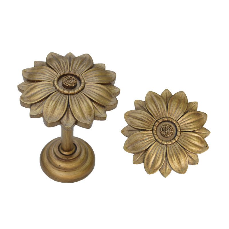 Retenue de rideau à motif de médaillons en forme de fleuron de la collection McMenamins, Doré de la Renaissance