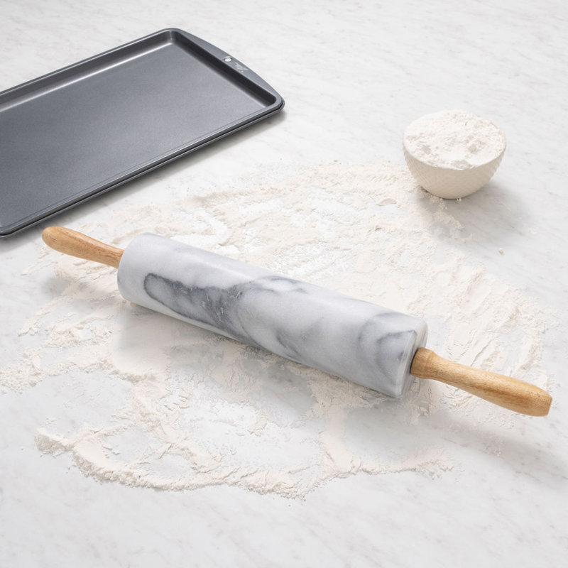 Rouleau à pâtisserie en marbre avec poignées en bois, Blanc mat