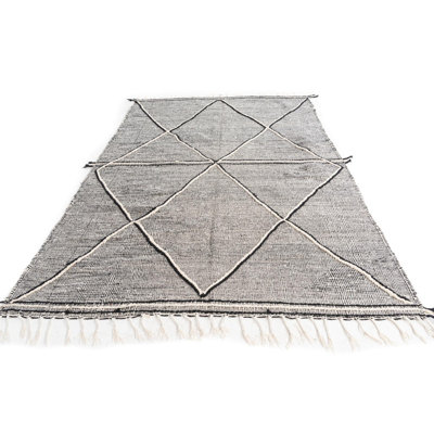 Jared Black and White Rug