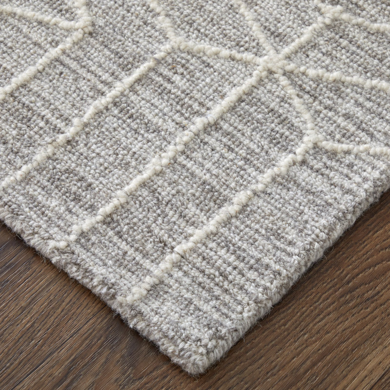 Emerson Hand Tufted Polypropylene Geometric Area Rug in Gray/Ivory by Thom Filicia, Rectangle 3'6" x 5'6"