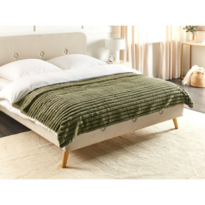 RAKYA Polyester Striped Bedspread