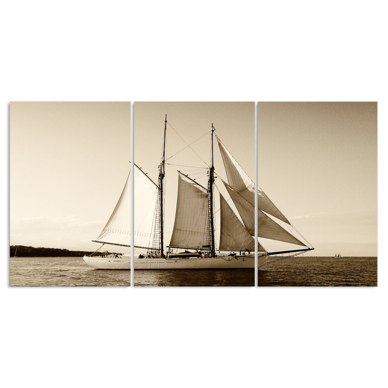 Yacht in Sepia Triptych, ensemble de 3 reproductions de photos murales