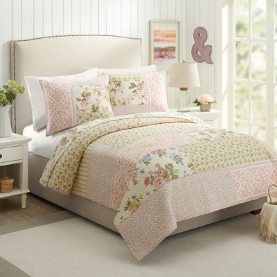 Sweet Blooms 100% Cotton Embroidered Pieced Quilt