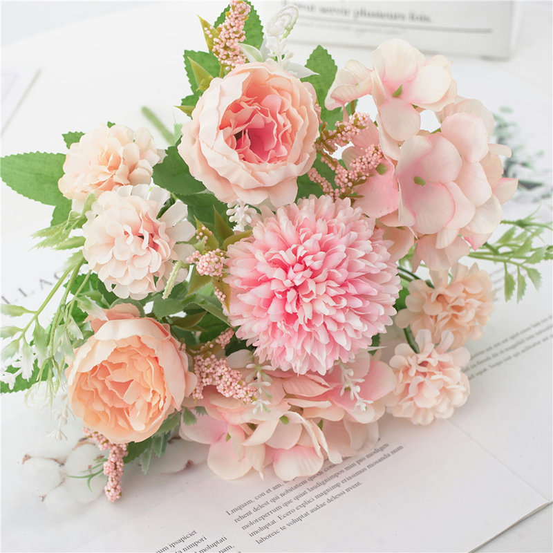 Bouquet de pivoines et d'hortensias artificiels réalistes - Soie / Plastique de véritables fleurs tactiles pour centres de mariage, décor de table, arrangements de fête nuptiale