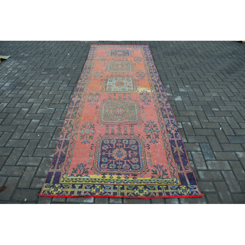 Tapis de couloir Oushak tissé à la main dans un style bohémien traditionnel pour la décoration rustique et le couloir