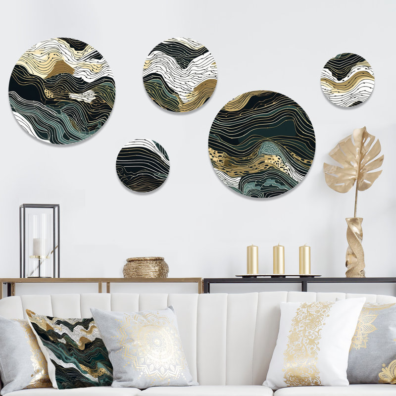 Abstract Wall Decor on Metal