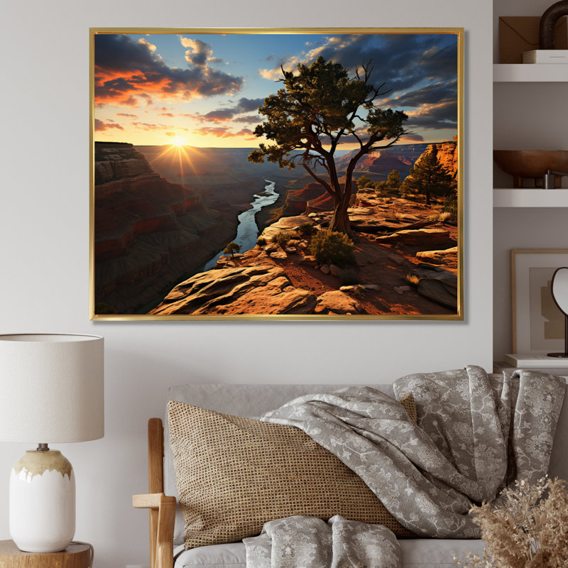 Canyon Canyon I sur toile, H 34 po x l 44 po x P 1,5 po, Cadre flottant doré