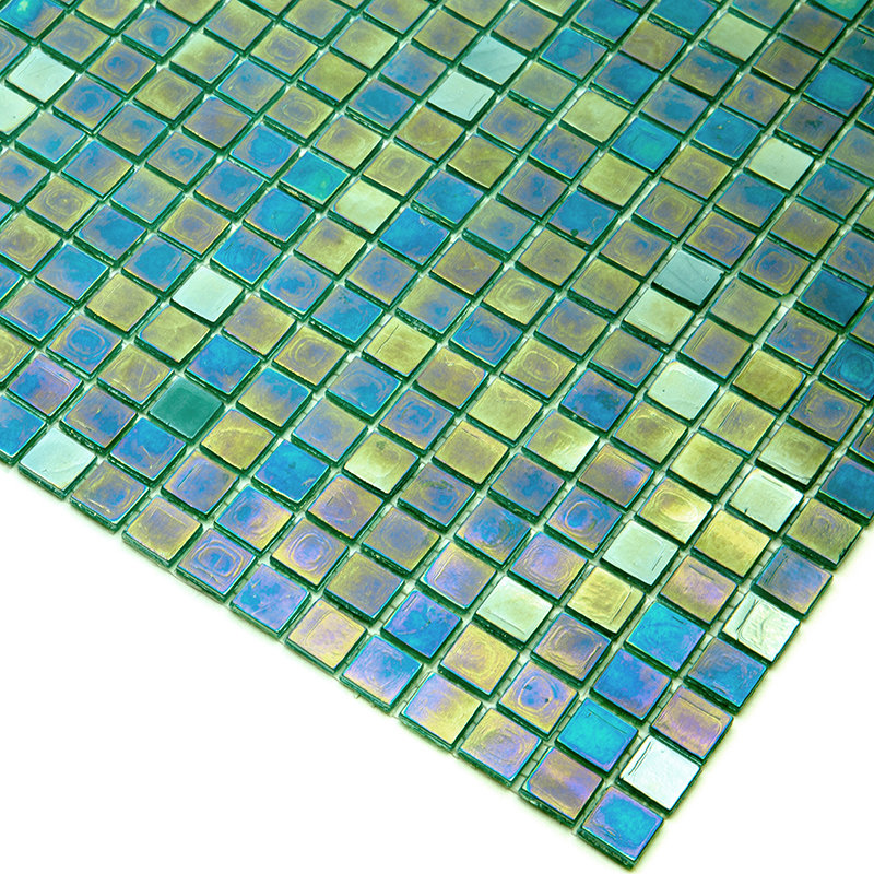 Carreau de mosaïque pour mur et plancher en verre 0,6 po x 0,6 po Skosh