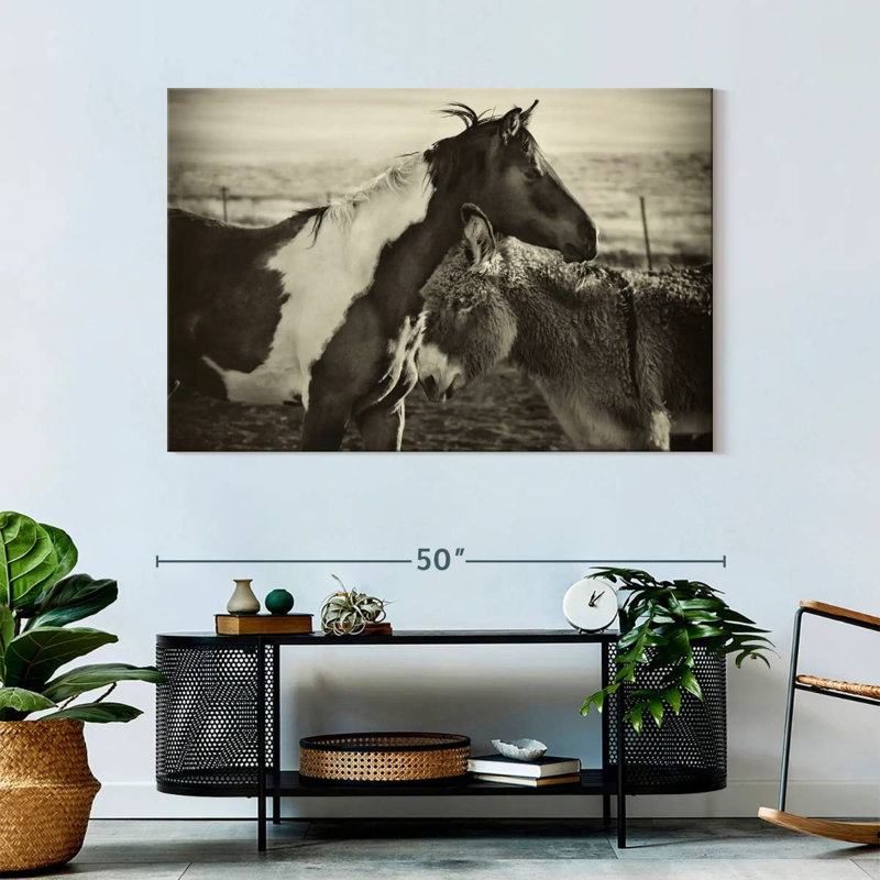 Kissing Horses I, H 32 po x l 48 po