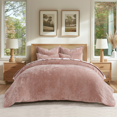 Velvet Quilt Set