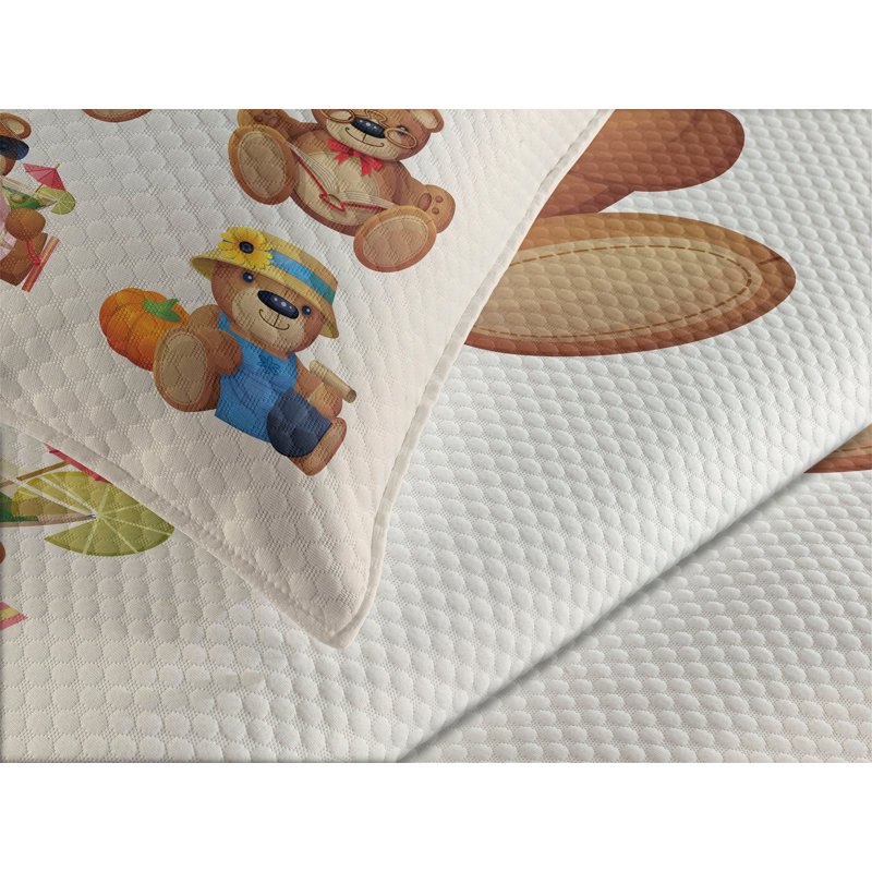 Ambesonne Cartoon Bedspread Teddy Bear, King Bedspread + 2 Standard Shams