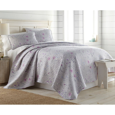 Ensemble de courtepointe réversible Secret Meadow de Southshore Fine Linens, gris, en microfibre doublement brossée à motif floral avec matelassage brodé, couvre-lit léger toutes saisons, 1 courtepointe et 2 taies d'oreiller King, King / California King